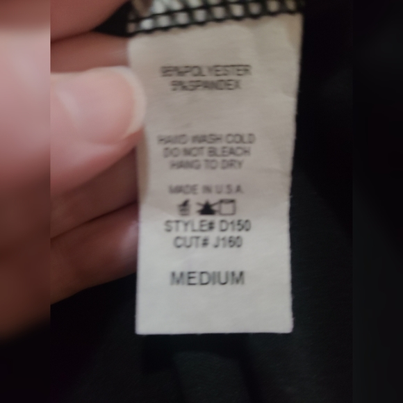 *SOLD* Andre by Unit- Black mini shift dress w/embroidery - Picture 7 of 7